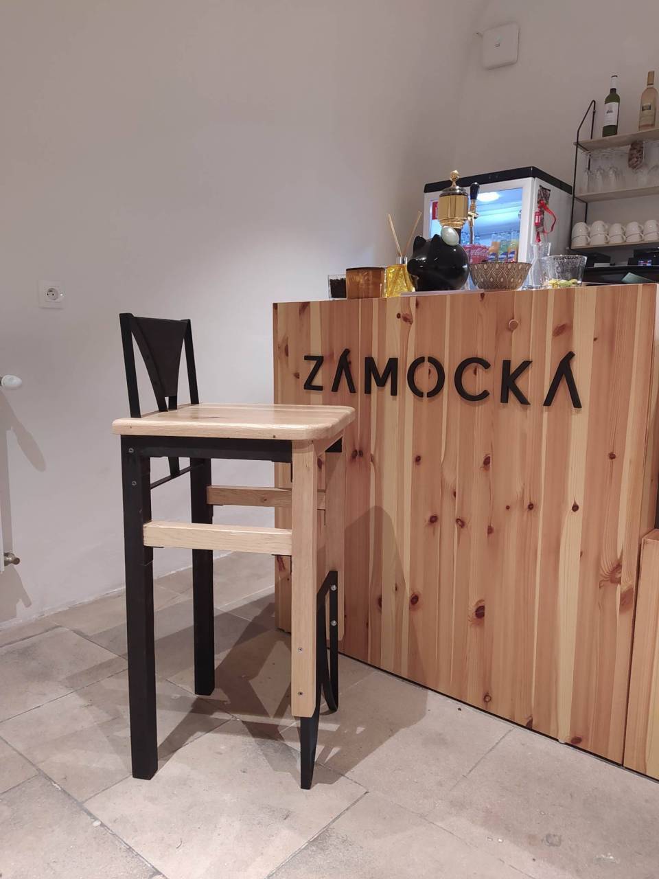 Barová stolička - Masívny dub a nerezová ocel 