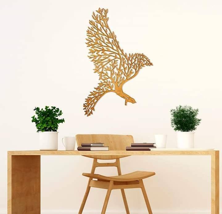 Drevený obraz - vták - Krásna dekorácia na stenu, ktorá spája motív stromu a vtáka