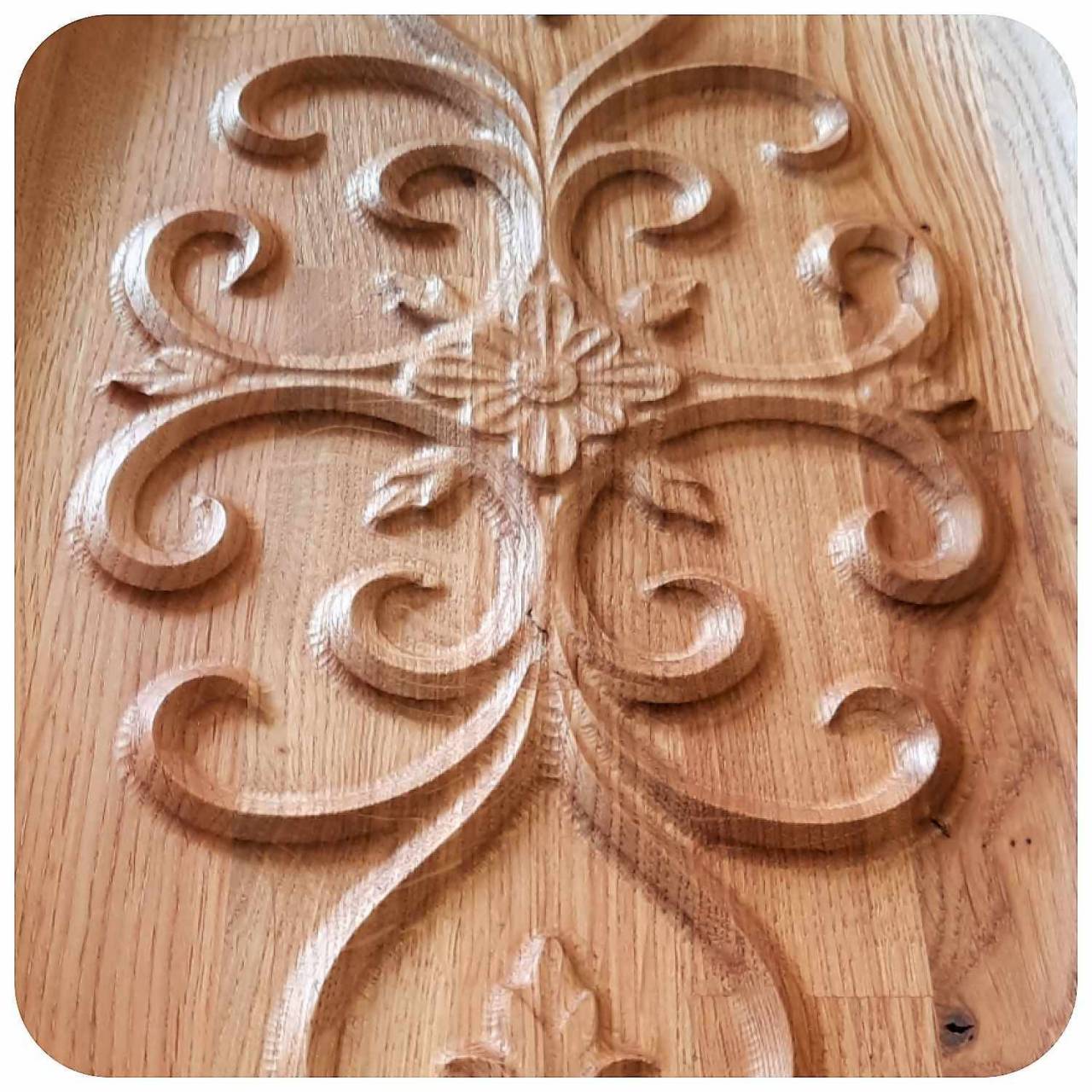 Drevená masívna misa Ornament
