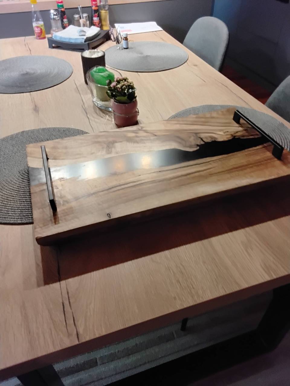 Servírovací podnos 