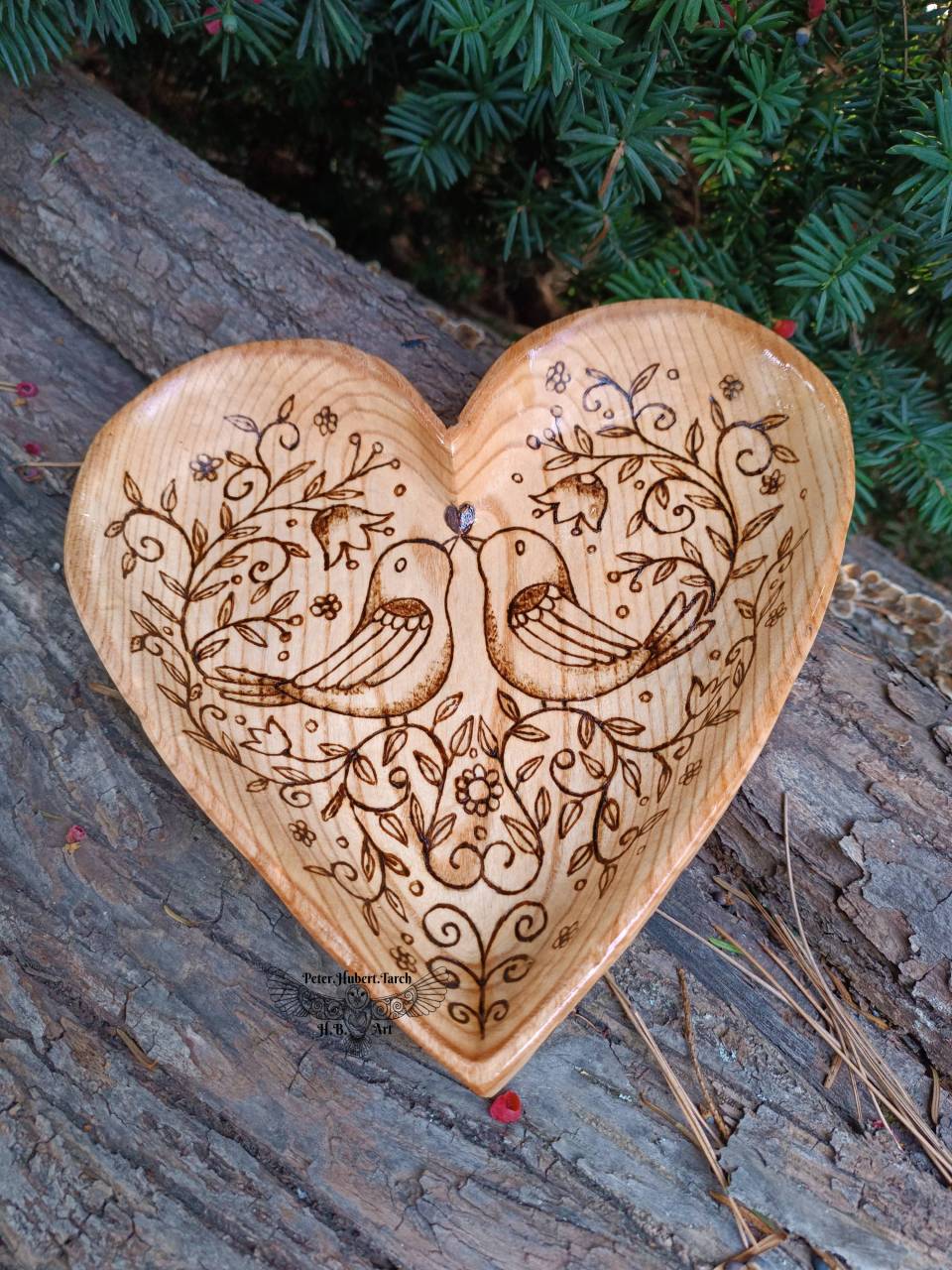 Vtáčiky - drevená miska - srdce